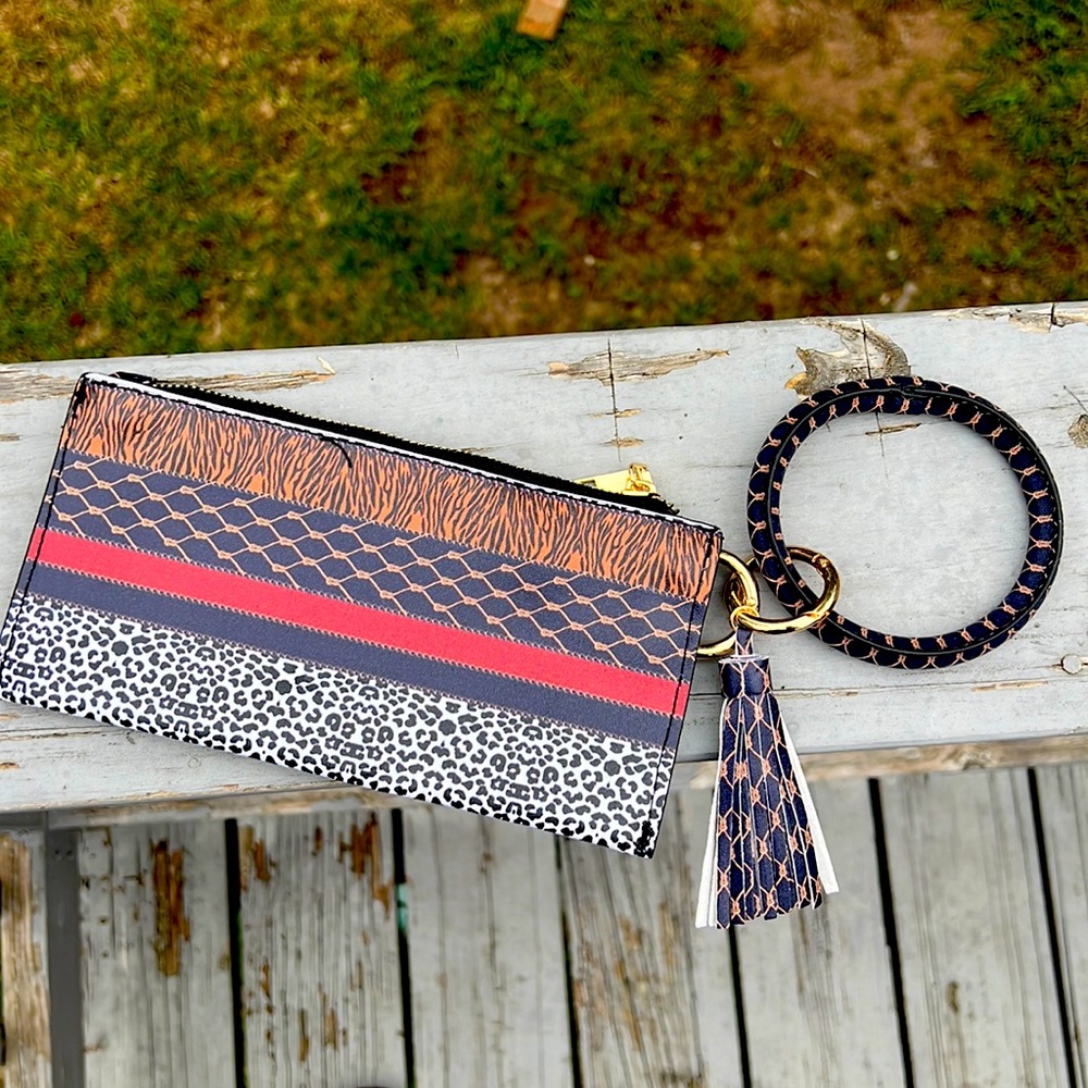 Wristlet